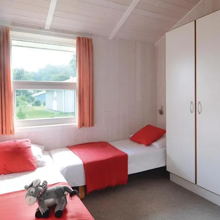 Semesterbostad Freibeuterweg 6 - Dorf 6 *